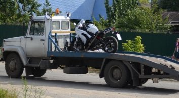 Эвакуатор мотоциклов в Туле Эвакуация байка после поломки