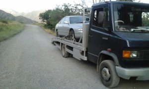 Эвакуация сербристой мазды